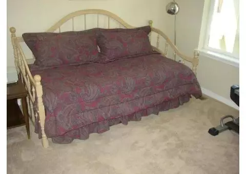 Day bed for sale $200